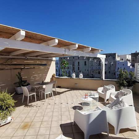 Palazzo Venezia - Luxury Holiday Rooms Monopoli Exteriör bild