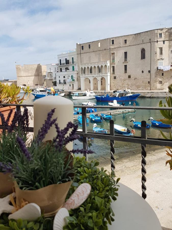 Palazzo Venezia - Luxury Holiday Rooms Monopoli Exteriör bild