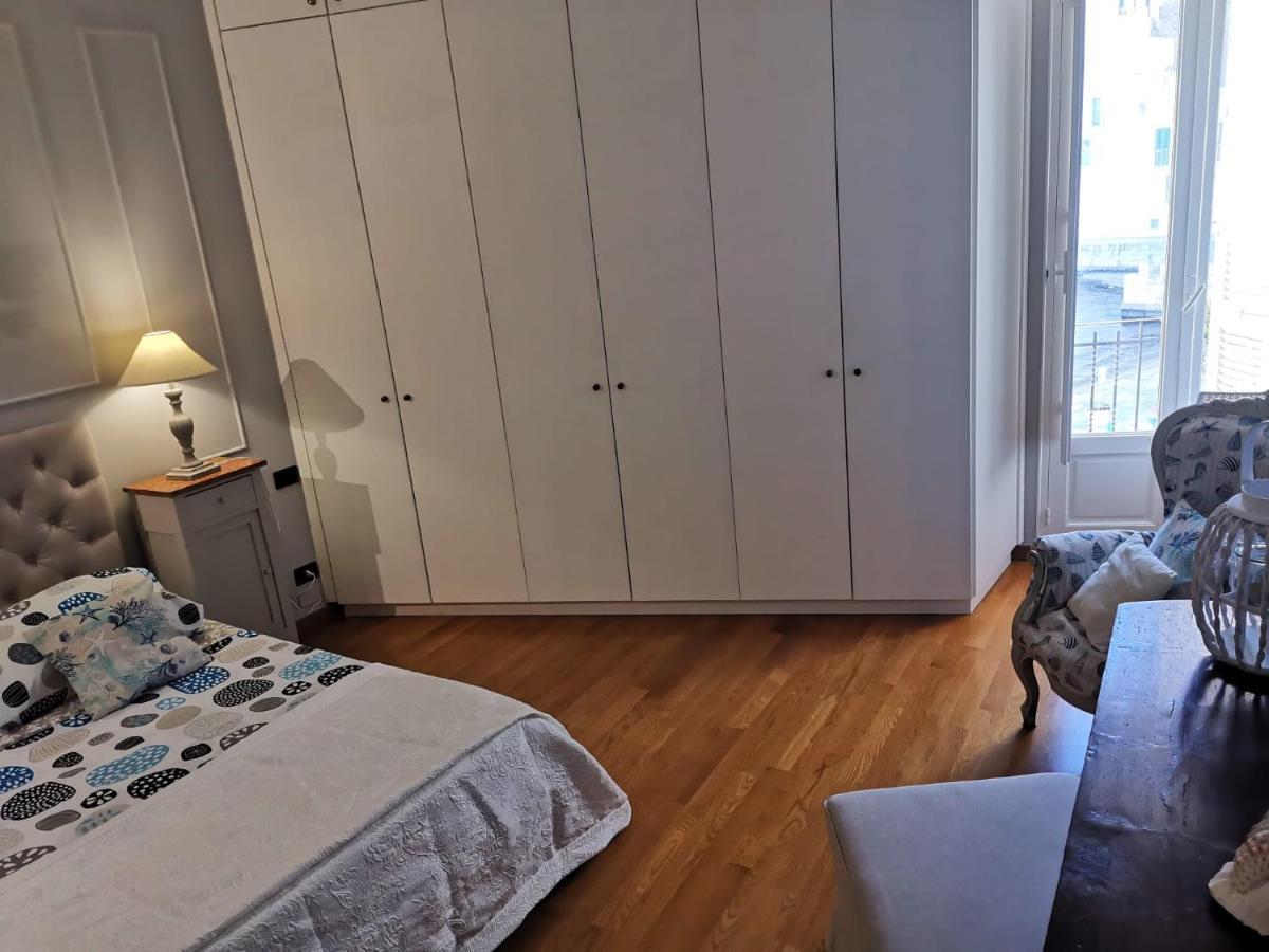Palazzo Venezia - Luxury Holiday Rooms Monopoli Exteriör bild