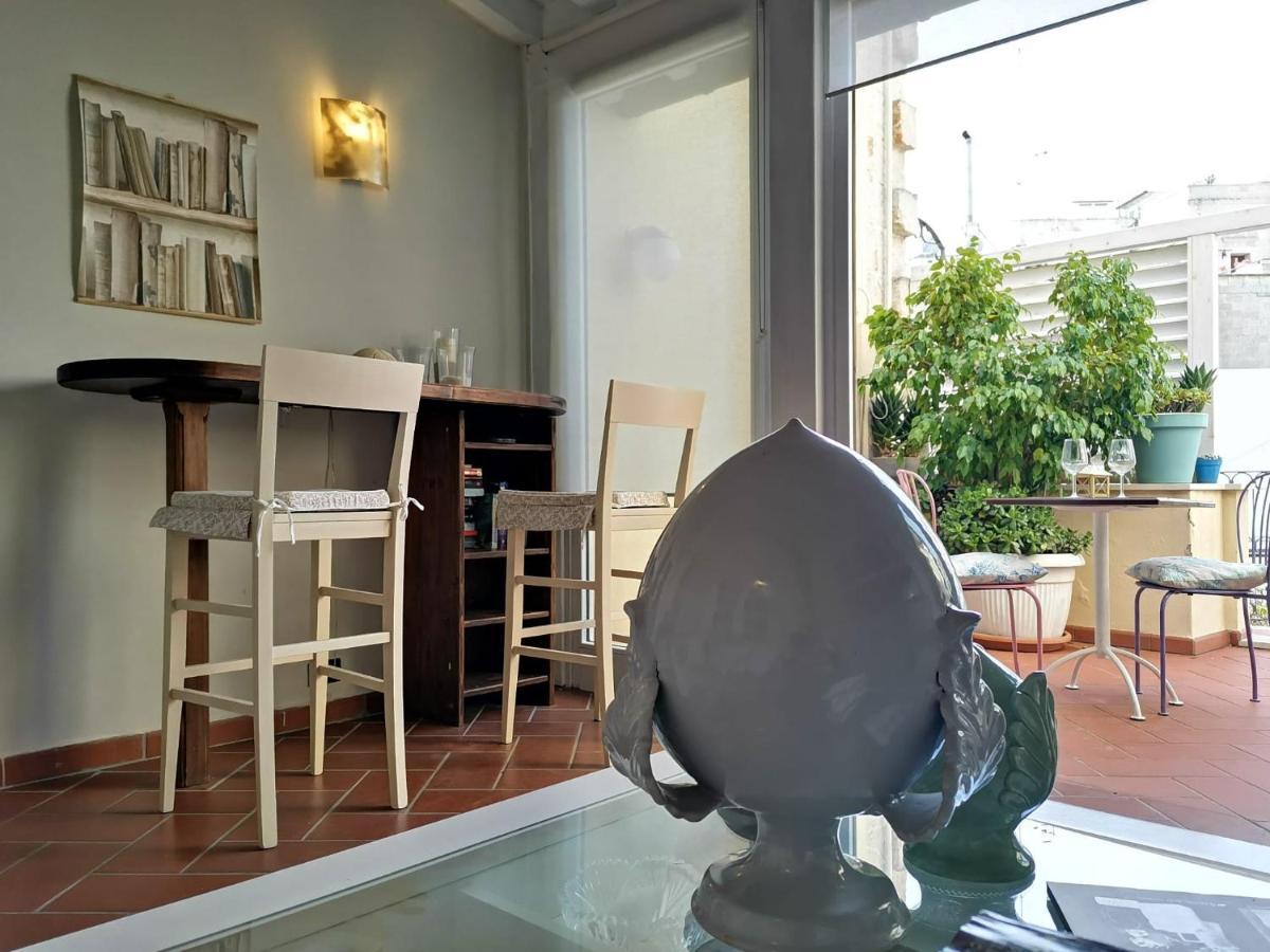 Palazzo Venezia - Luxury Holiday Rooms Monopoli Exteriör bild