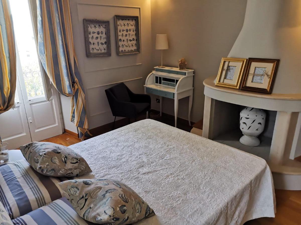 Palazzo Venezia - Luxury Holiday Rooms Monopoli Exteriör bild